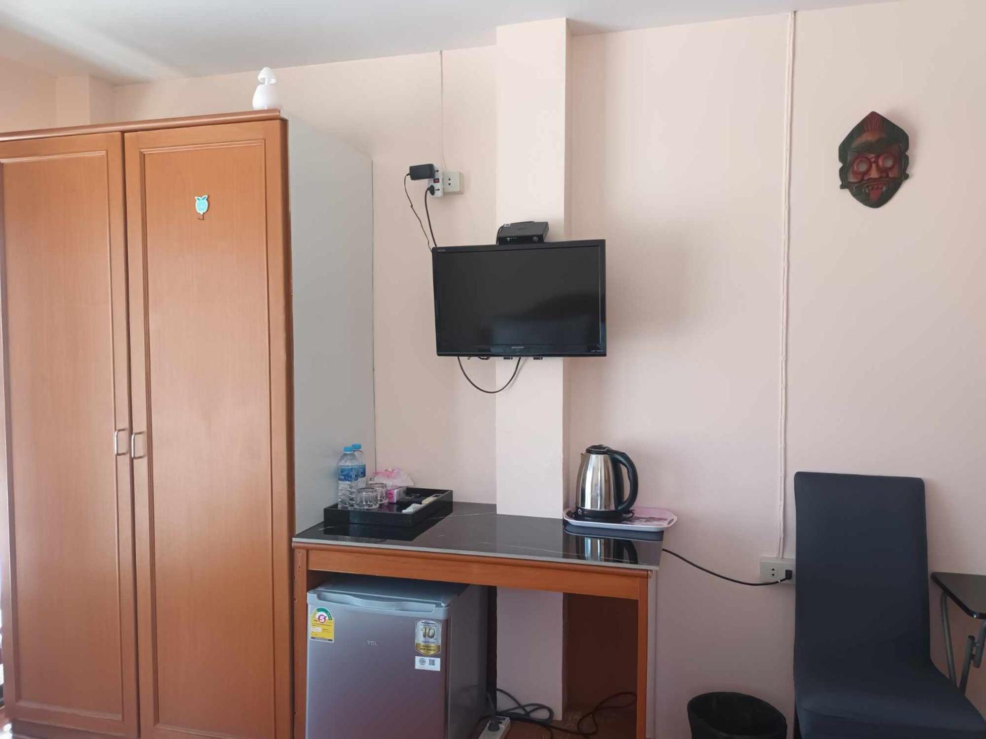 Patong Rose Guest House 50M To Beach Dış mekan fotoğraf
