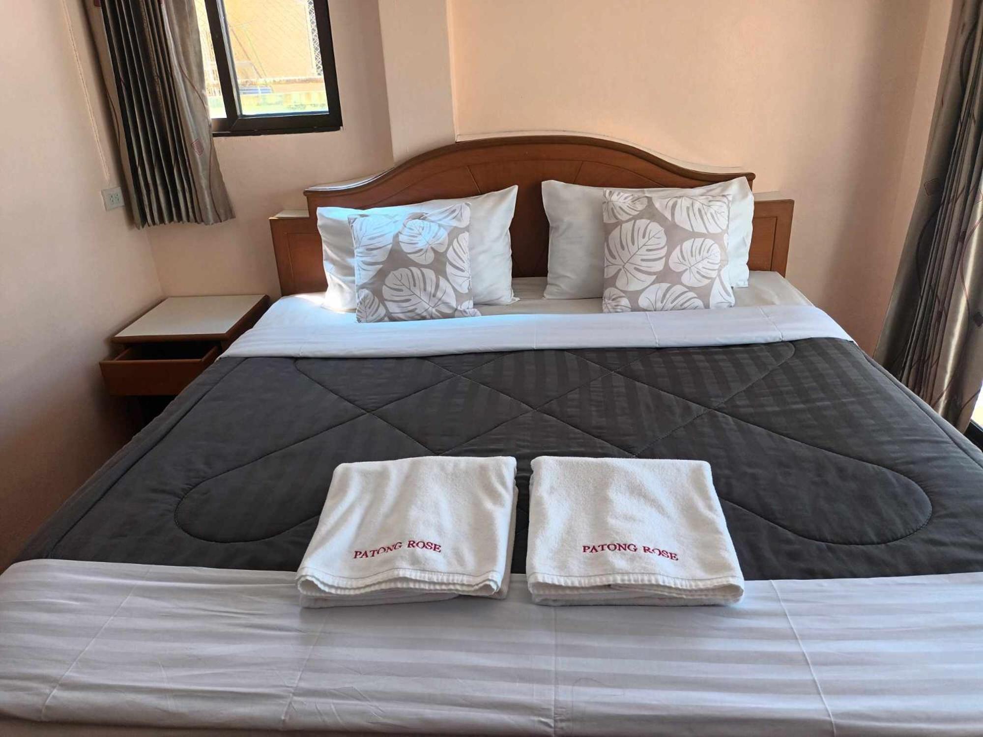 Patong Rose Guest House 50M To Beach Dış mekan fotoğraf
