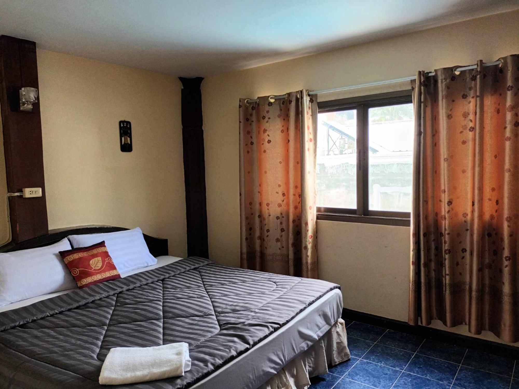 Patong Rose Guest House 50M To Beach Dış mekan fotoğraf