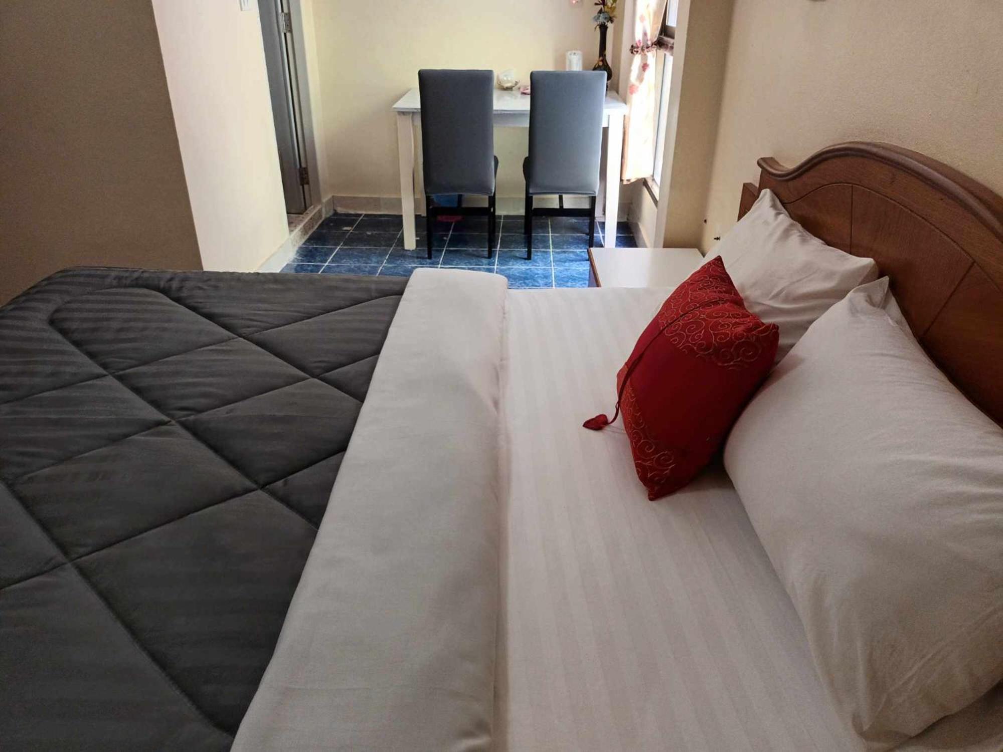 Patong Rose Guest House 50M To Beach Dış mekan fotoğraf