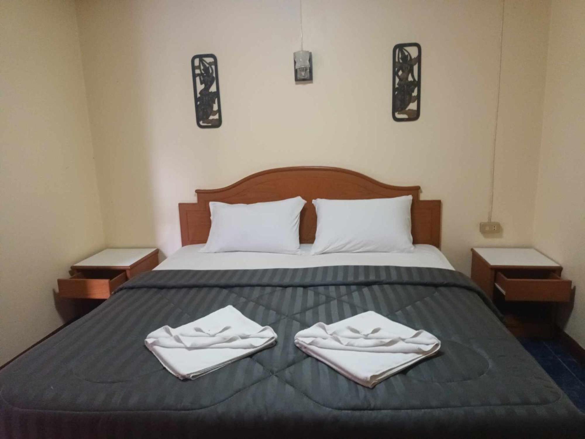 Patong Rose Guest House 50M To Beach Dış mekan fotoğraf
